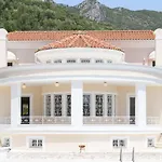 Cecilia Exclusive Corfu Doukádes