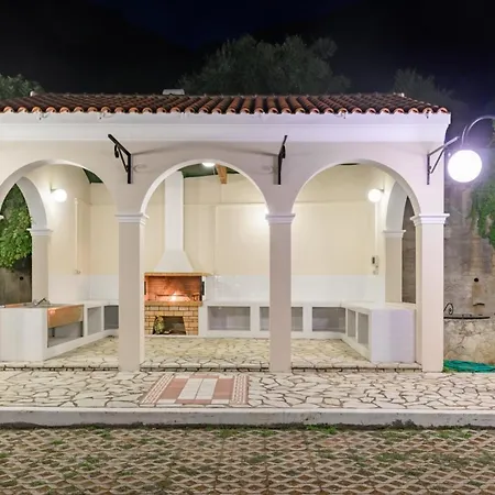 Cecilia Exclusive Corfu * Doukádes