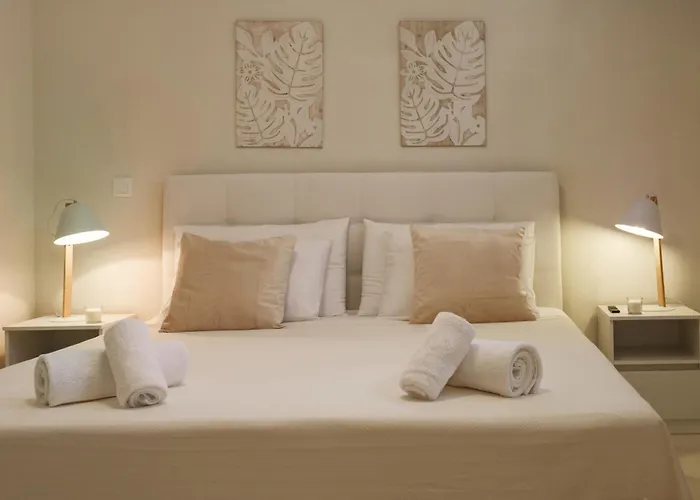 Cecilia Exclusive Corfu *